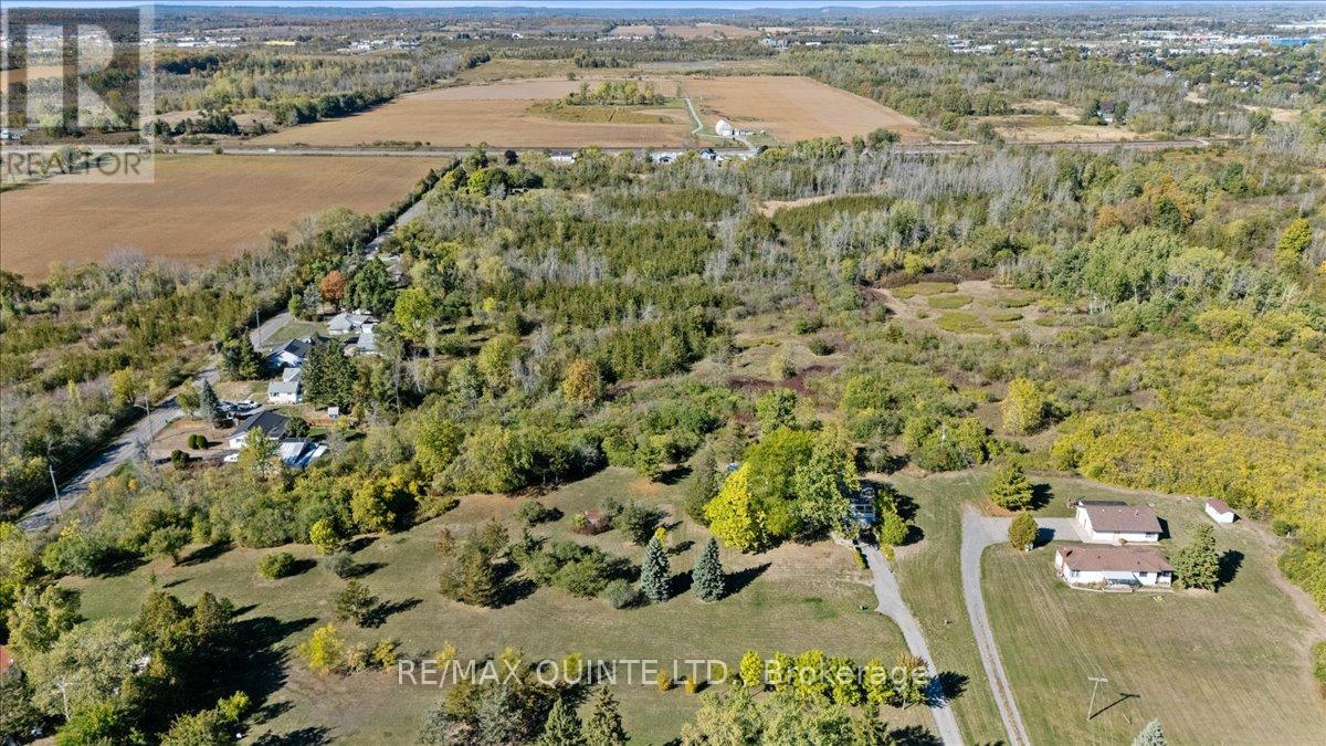 404 Bridge Street W, Belleville, Ontario  K8N 4Z2 - Photo 15 - X12441864