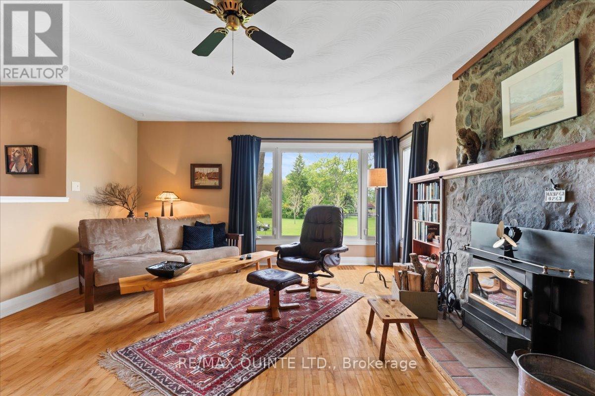 404 Bridge Street W, Belleville, Ontario  K8N 4Z2 - Photo 23 - X12441864