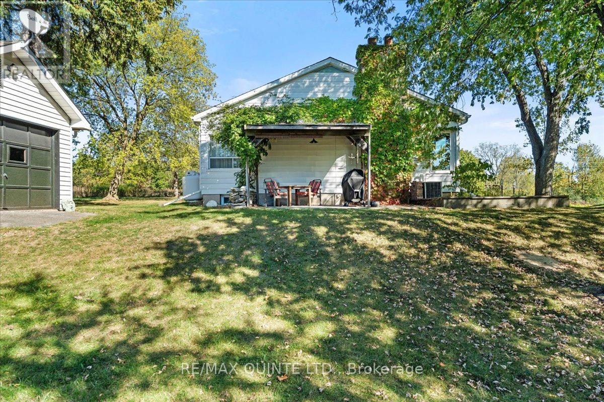 404 Bridge Street W, Belleville, Ontario  K8N 4Z2 - Photo 8 - X12441864