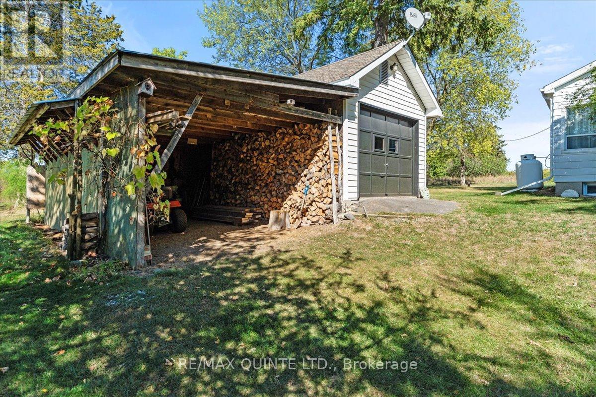 404 Bridge Street W, Belleville, Ontario  K8N 4Z2 - Photo 9 - X12441864