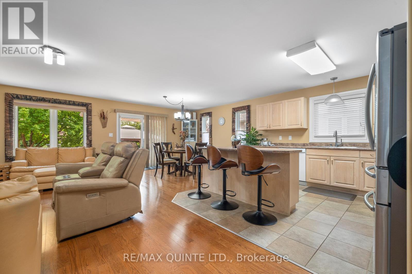 7 Chestnut Drive, Belleville, Ontario  K8N 0M9 - Photo 11 - X12442853