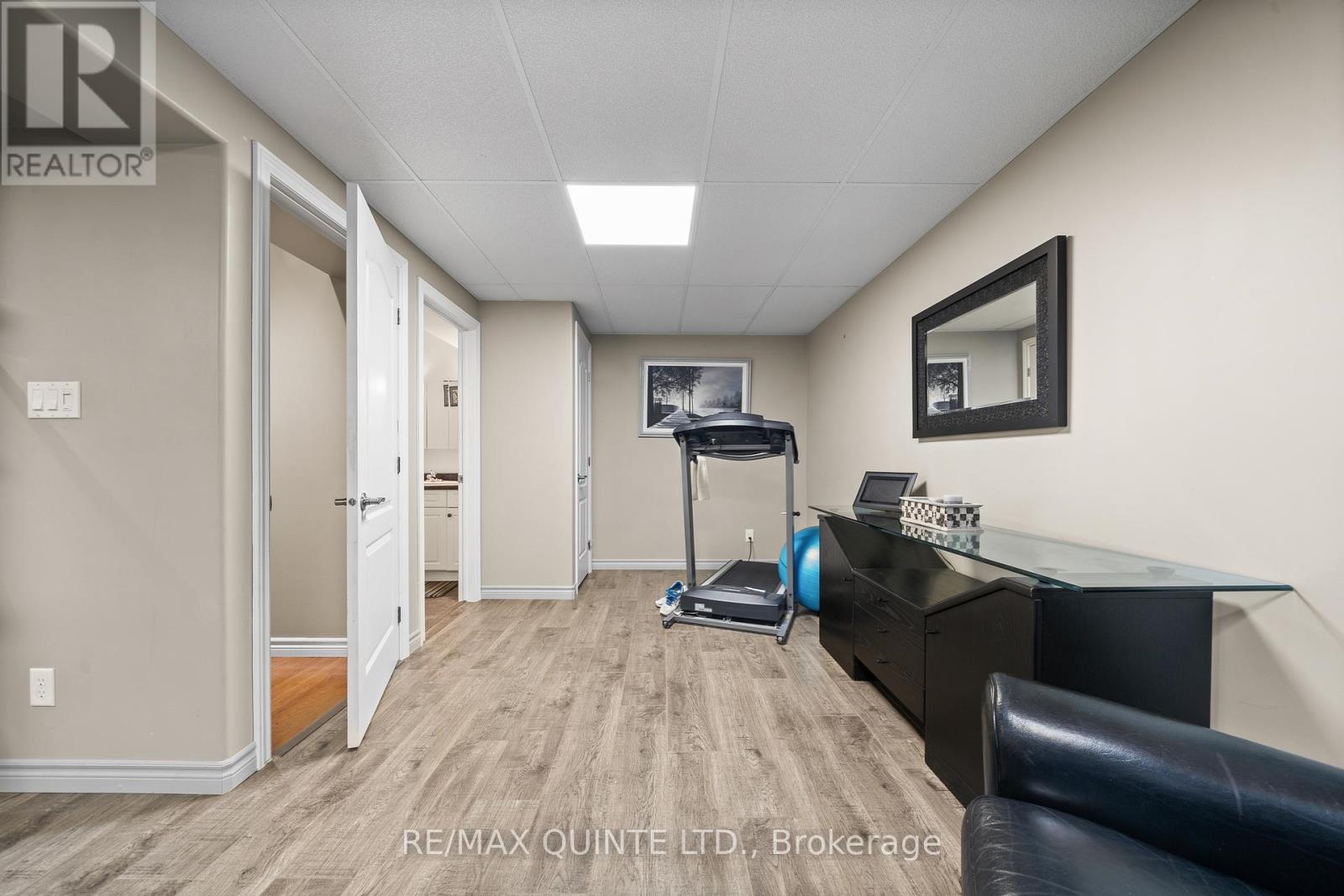 7 Chestnut Drive, Belleville, Ontario  K8N 0M9 - Photo 30 - X12442853