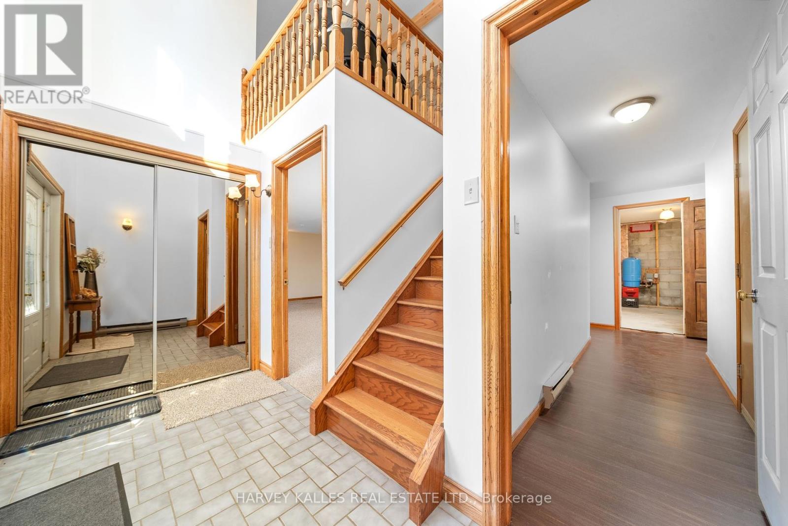 1015 County 2 Road, Prince Edward County, Ontario  K0K 2J0 - Photo 14 - X12443031