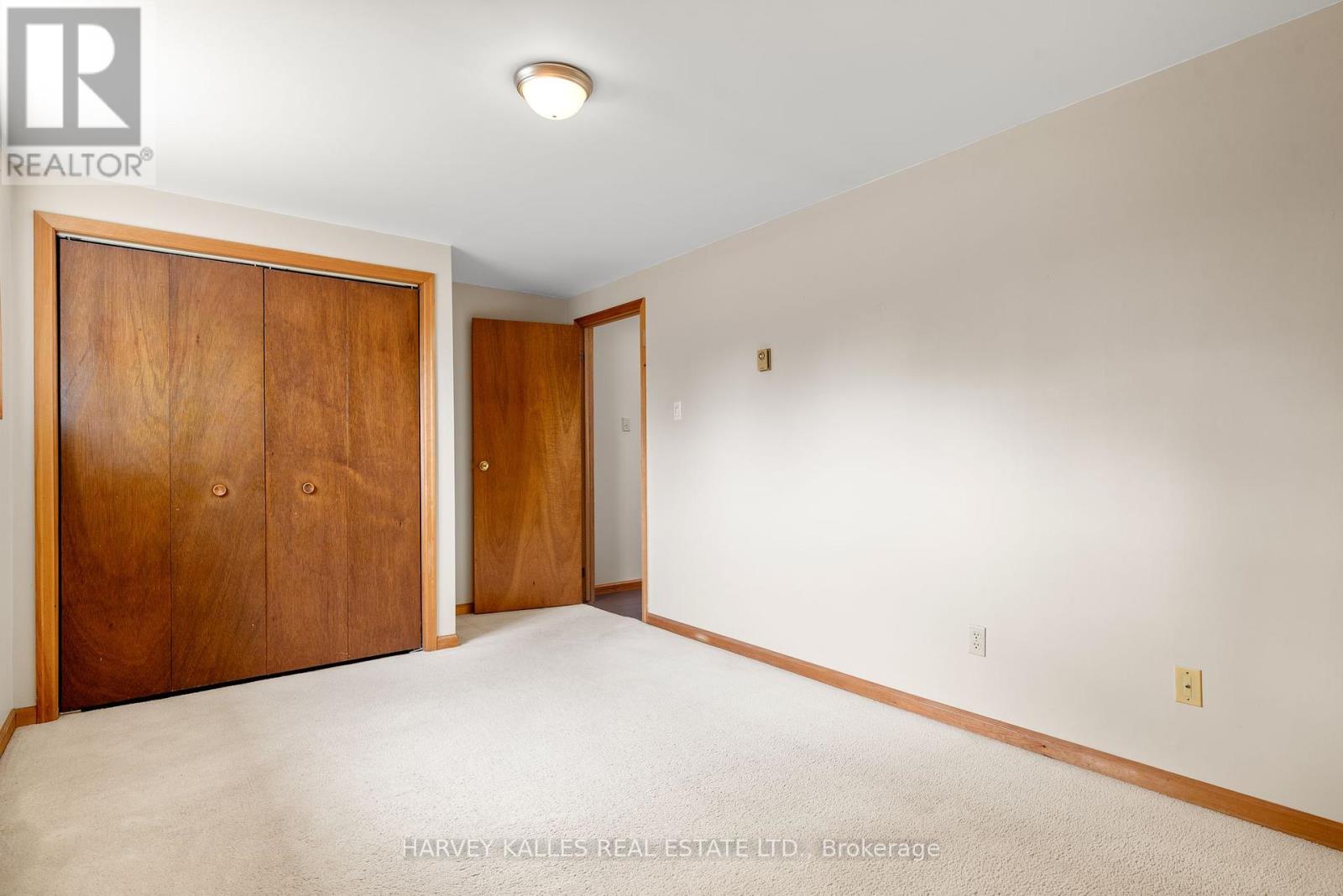 1015 County 2 Road, Prince Edward County, Ontario  K0K 2J0 - Photo 16 - X12443031