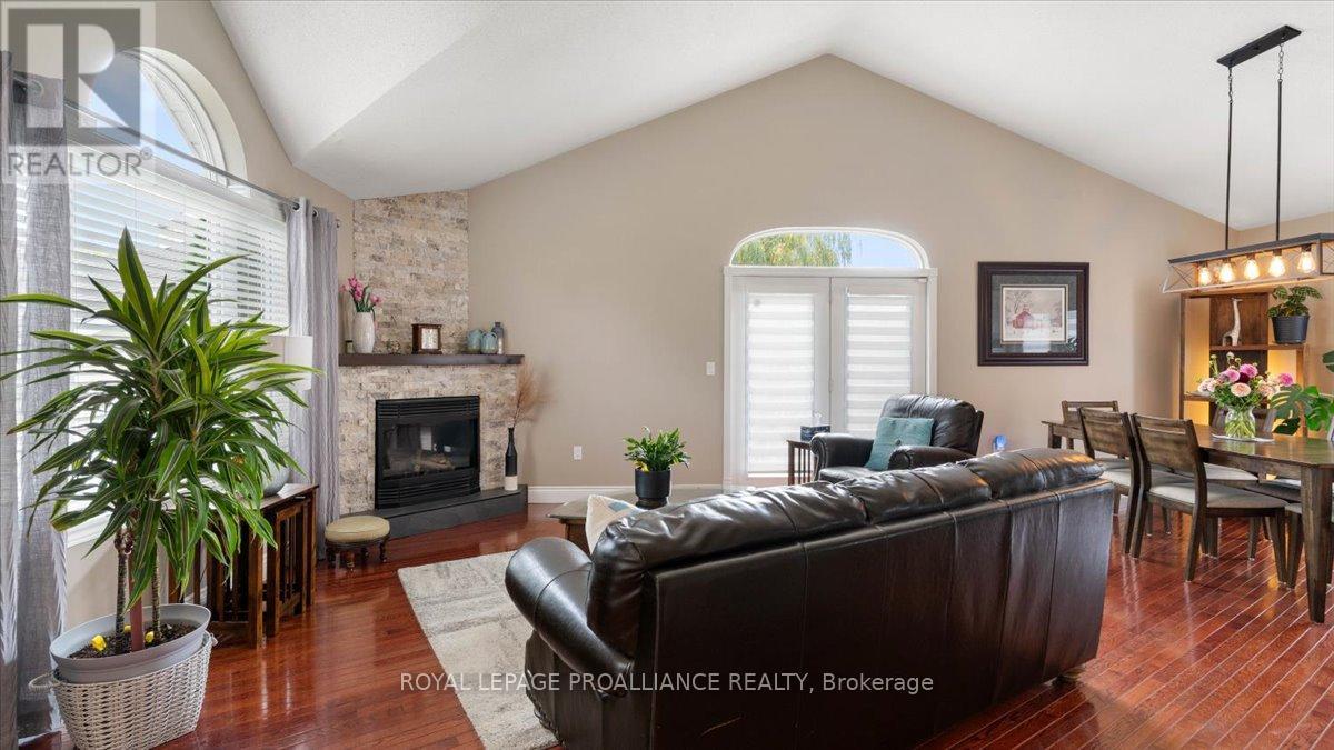 256 Edward Street, Stirling-Rawdon, Ontario  K0K 3E0 - Photo 7 - X12443217