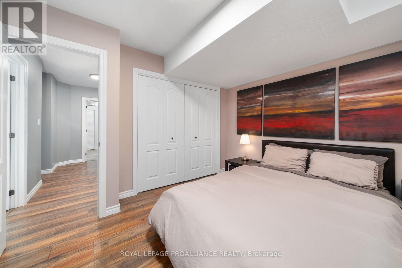16 Kyle Court, Quinte West, Ontario  K0K 2C0 - Photo 27 - X12443241