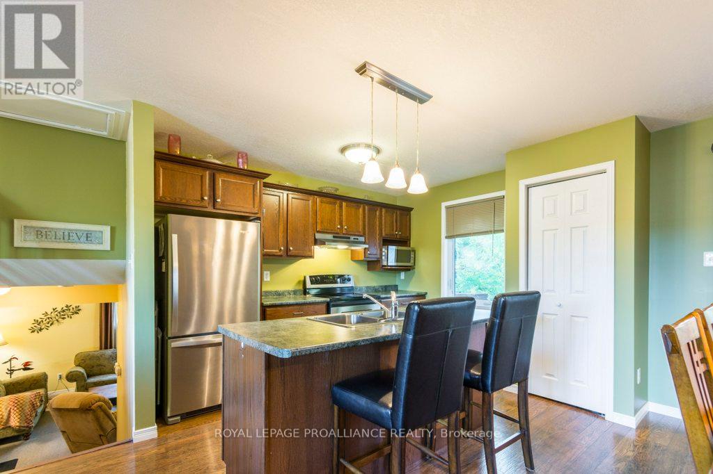 79 Duncan Street, Centre Hastings, Ontario  K0K 2K0 - Photo 10 - X12443342