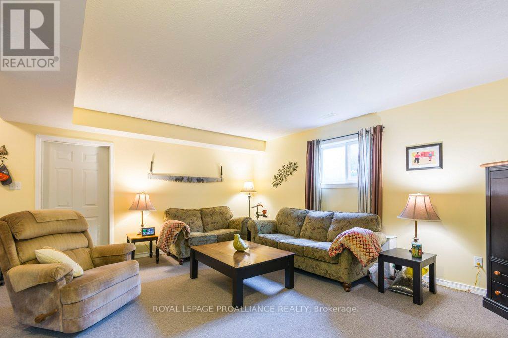 79 Duncan Street, Centre Hastings, Ontario  K0K 2K0 - Photo 25 - X12443342