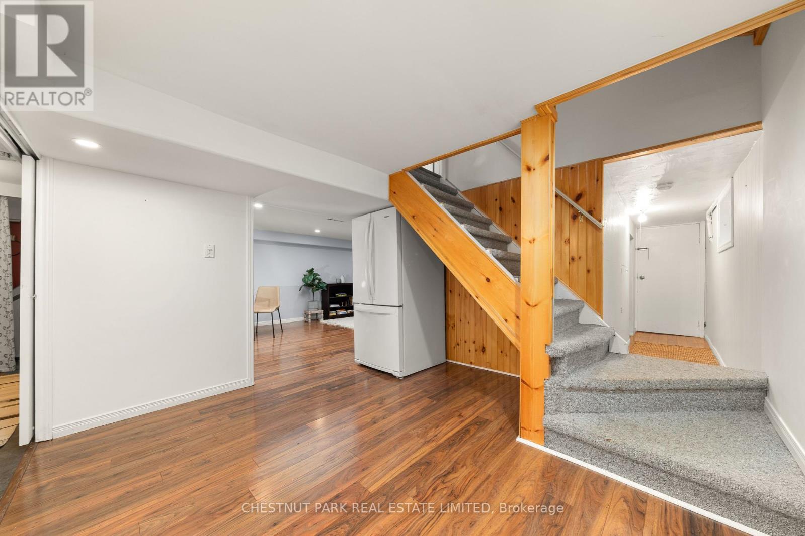 4 Elm Street, Prince Edward County, Ontario  K0K 2T0 - Photo 18 - X12443575