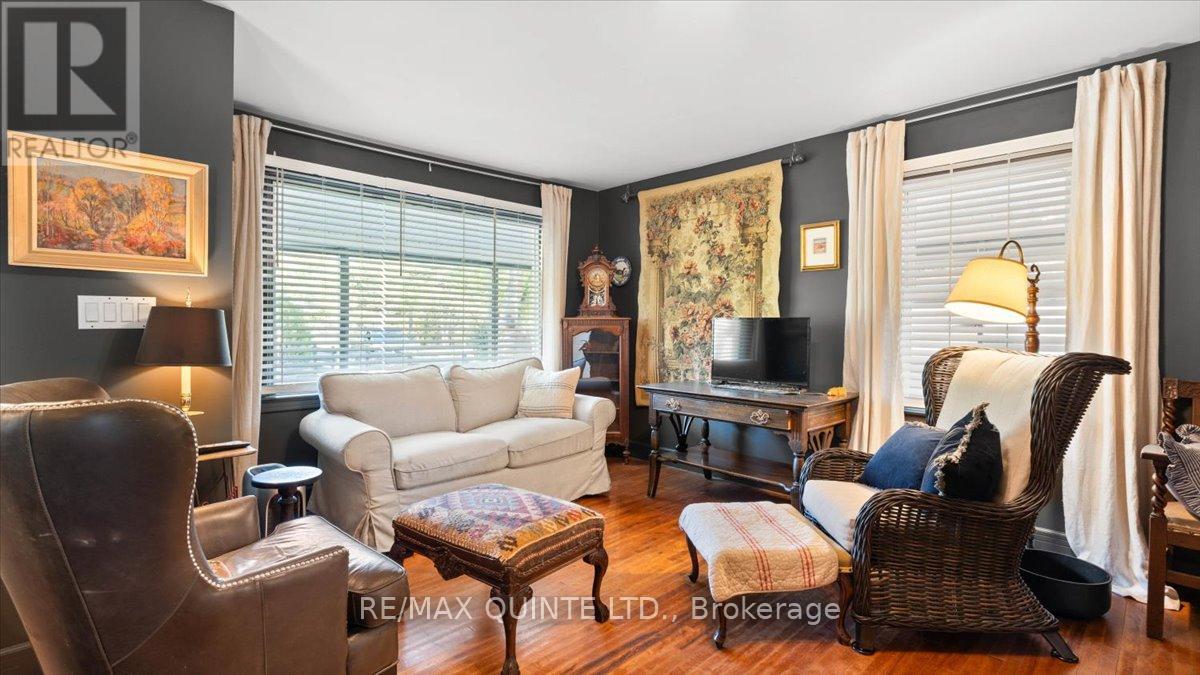 107 Ashley Street, Belleville, Ontario  K0K 2B0 - Photo 20 - X12443998