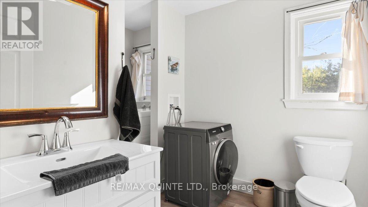 107 Ashley Street, Belleville, Ontario  K0K 2B0 - Photo 26 - X12443998