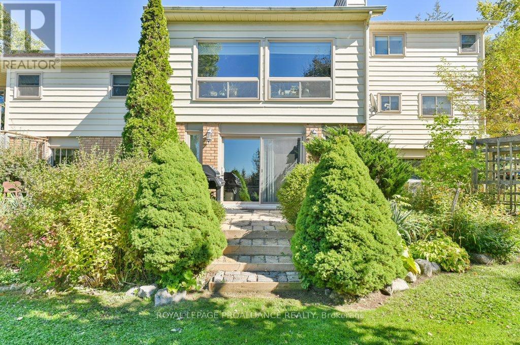 563 Flying Club Road, Quinte West, Ontario  K0K 3E0 - Photo 40 - X12444070