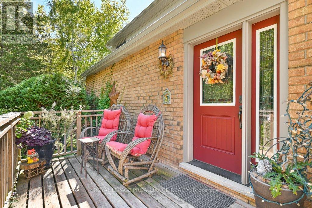 563 Flying Club Road, Quinte West, Ontario  K0K 3E0 - Photo 5 - X12444070