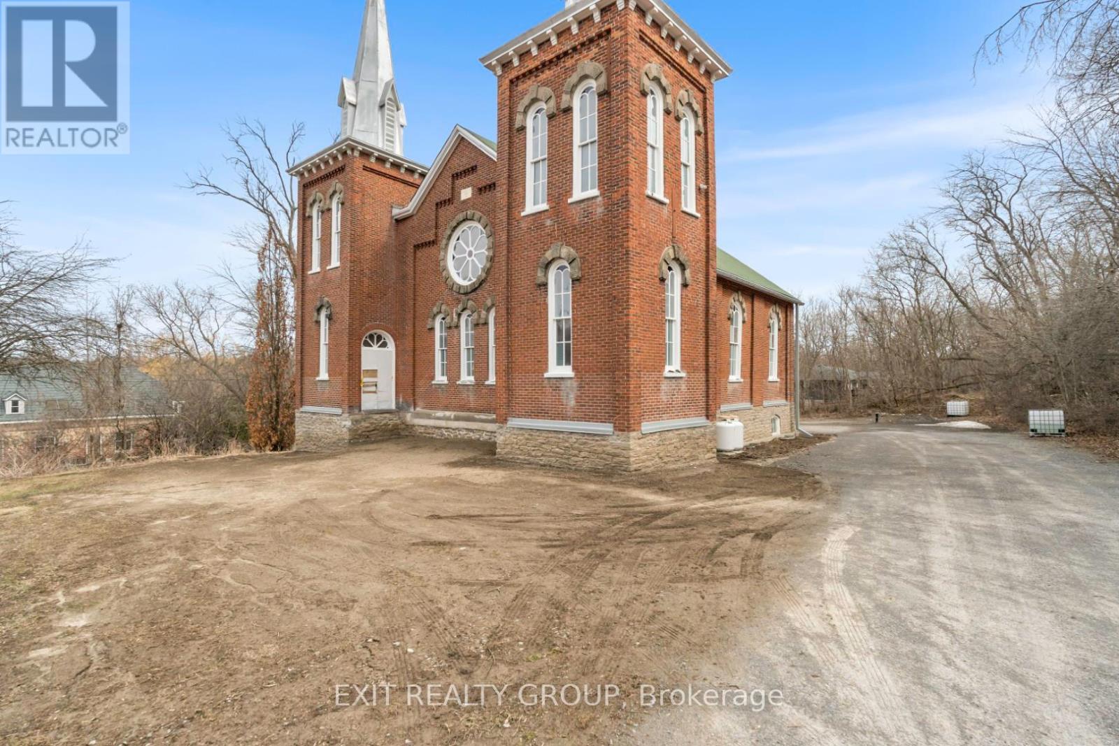 44 Union Road, Prince Edward County, Ontario  K8N 4Z7 - Photo 8 - X12444073