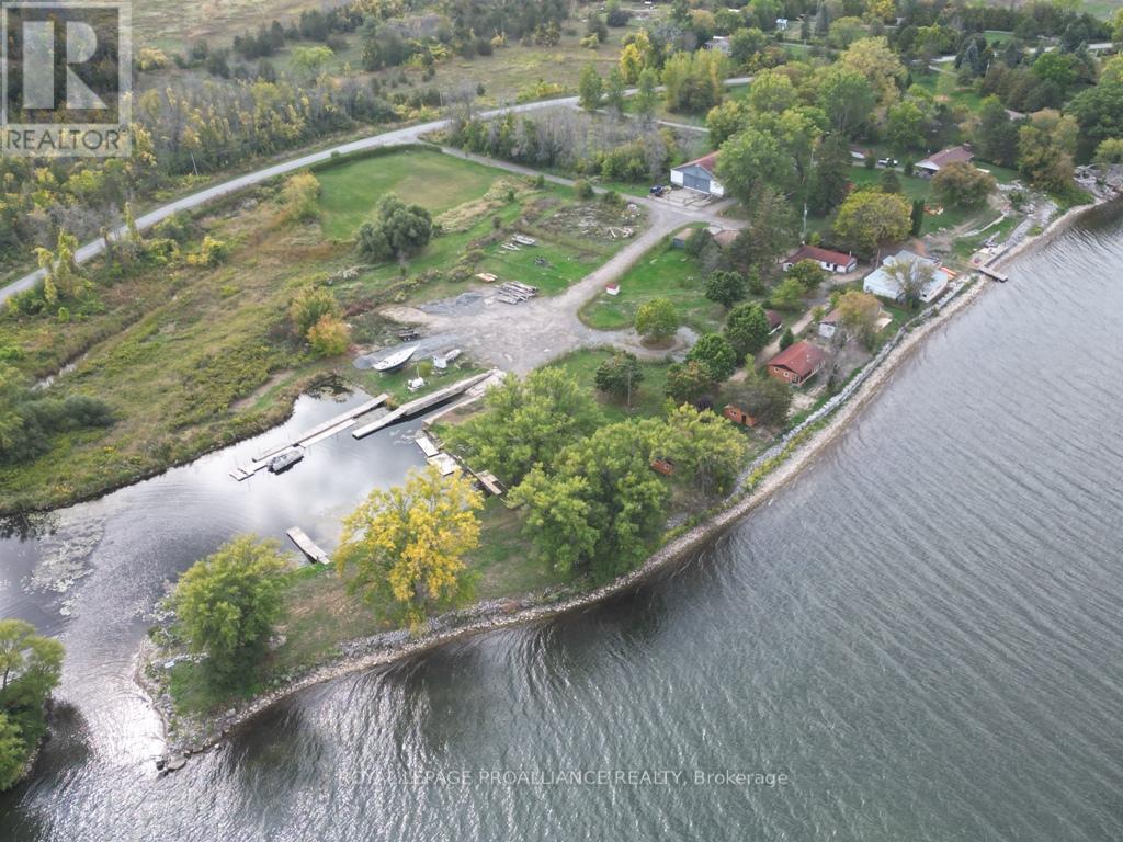 34 Owen Lane, Prince Edward County, Ontario  K0K 1W0 - Photo 22 - X12444226