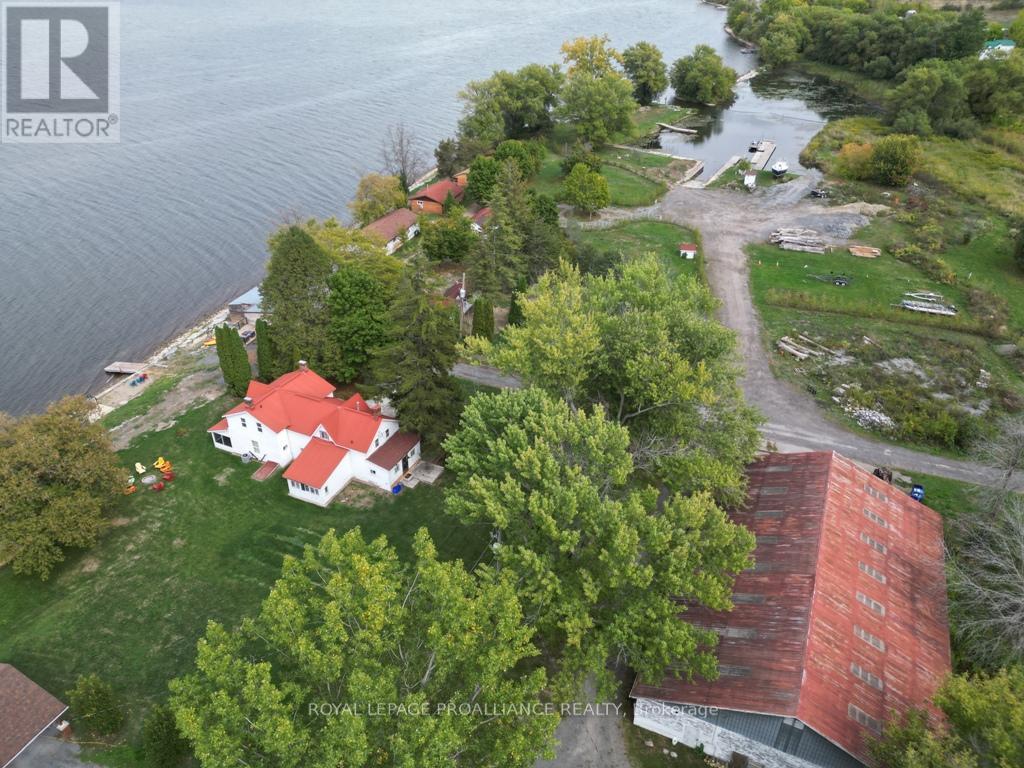 34 Owen Lane, Prince Edward County, Ontario  K0K 1W0 - Photo 24 - X12444226