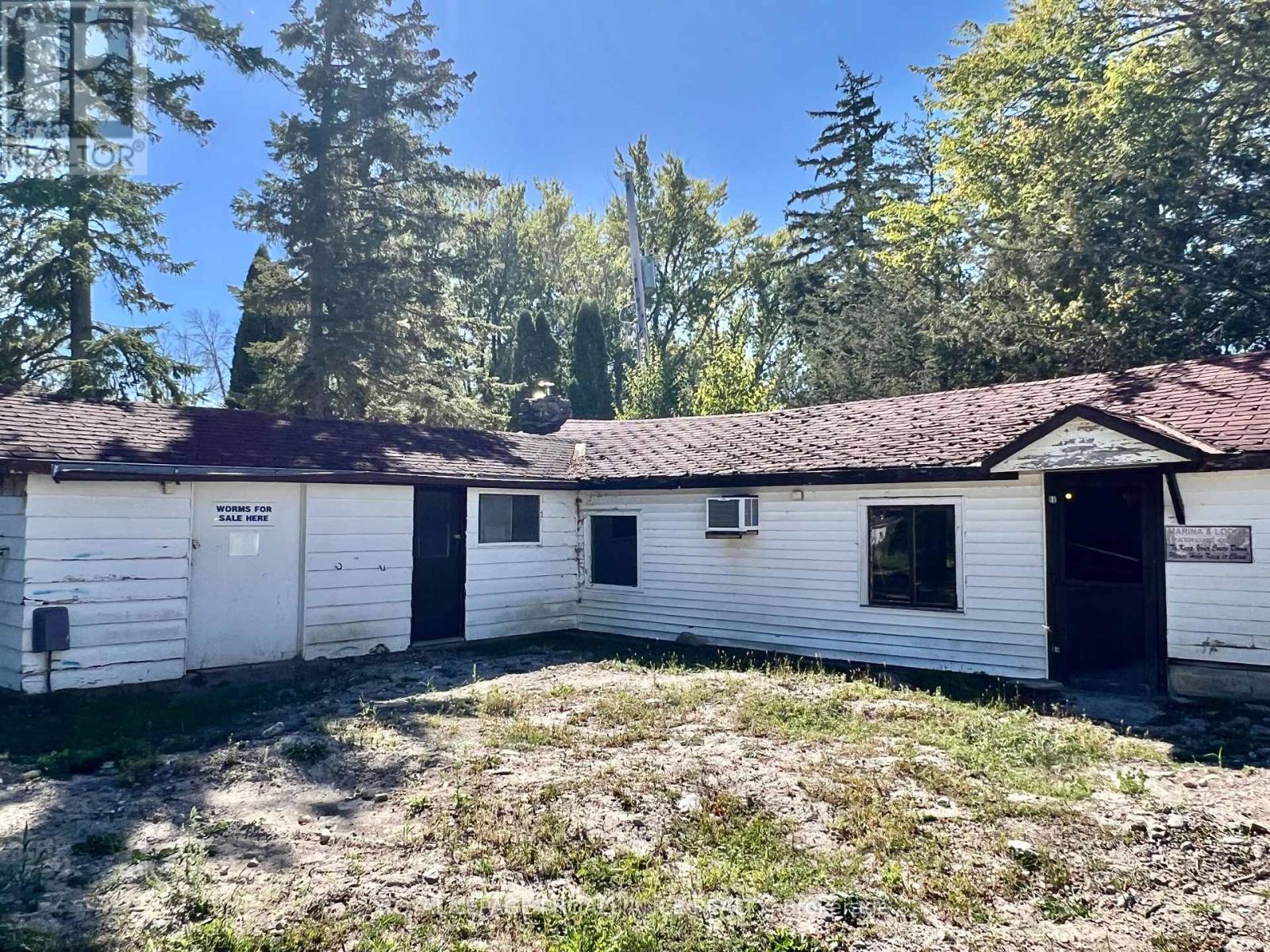 34 Owen Lane, Prince Edward County, Ontario  K0K 1W0 - Photo 27 - X12444226