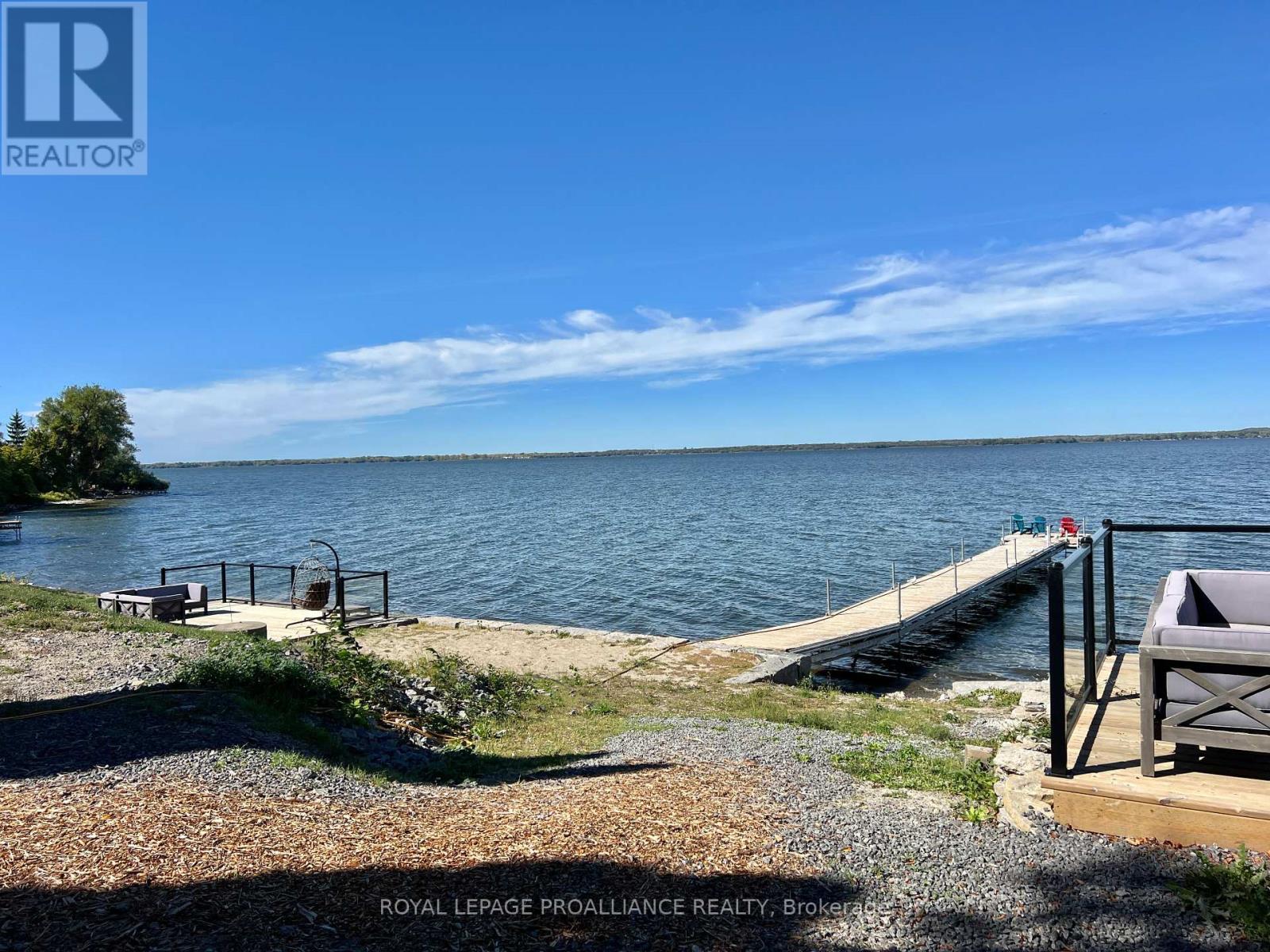 34 Owen Lane, Prince Edward County, Ontario  K0K 1W0 - Photo 33 - X12444226