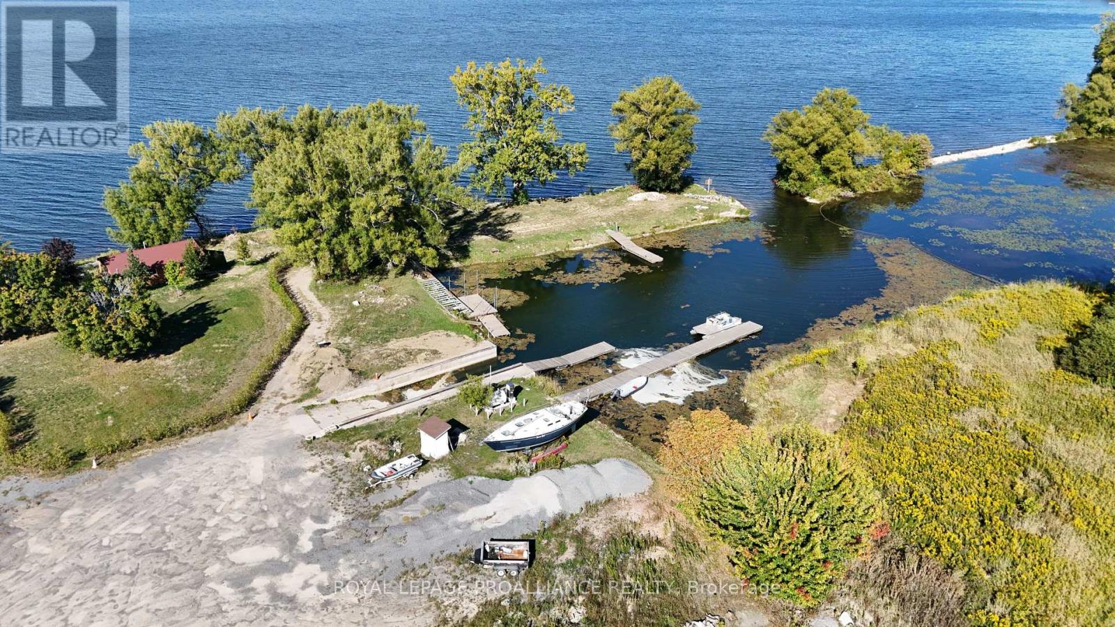 34 Owen Lane, Prince Edward County, Ontario  K0K 1W0 - Photo 37 - X12444226