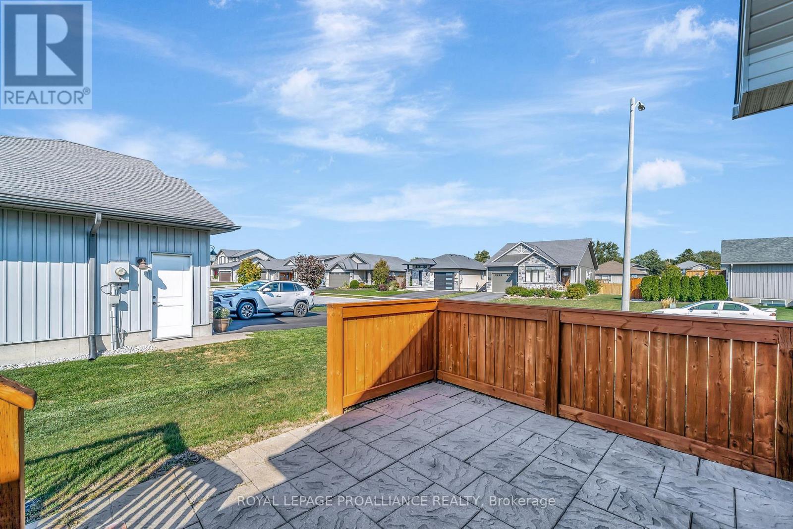 23 Chinook Street, Belleville, Ontario  K8P 0C6 - Photo 41 - X12444299