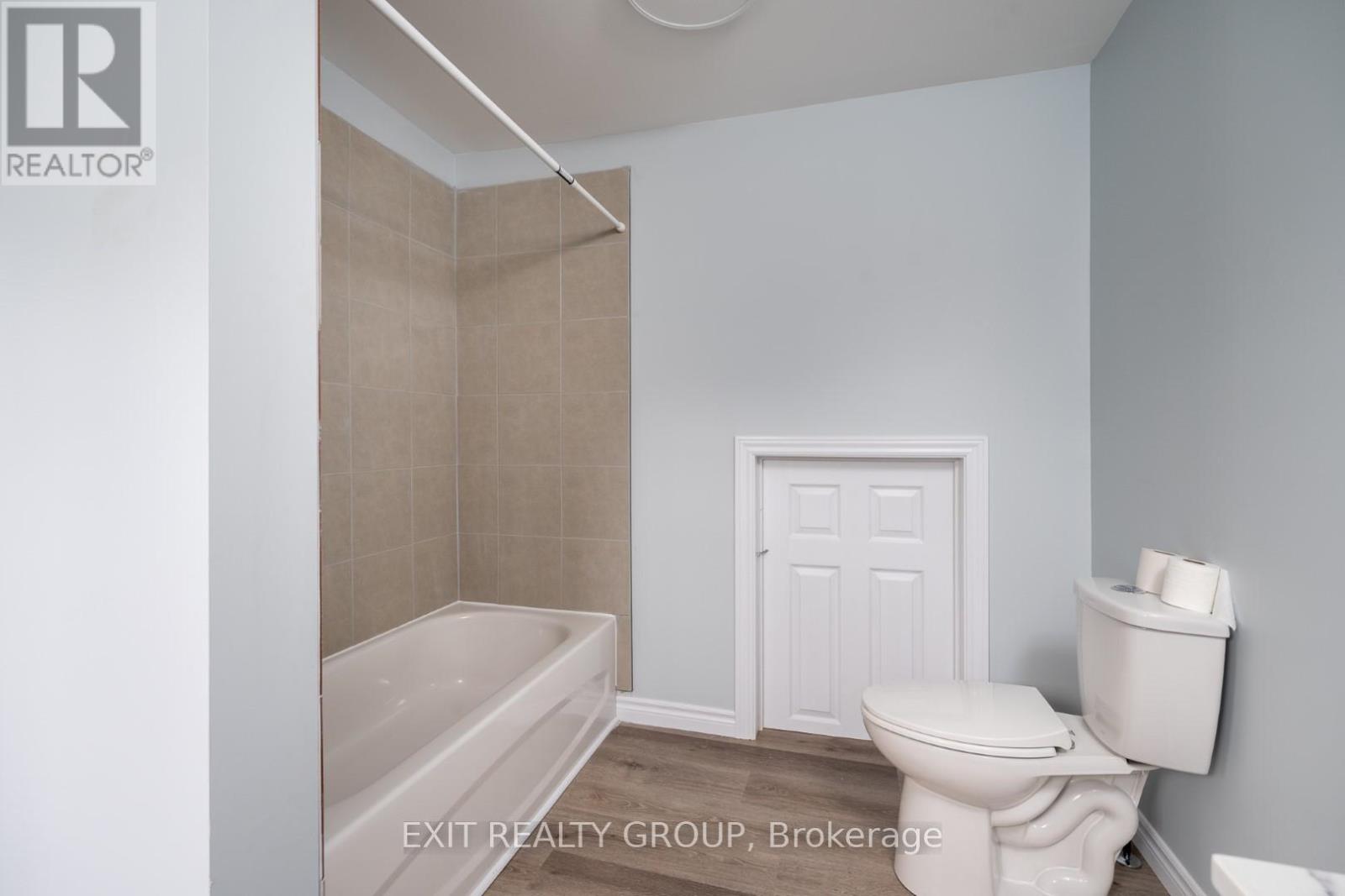 169 East Hungerford Road, Tweed, Ontario  K0K 3J0 - Photo 13 - X12444373
