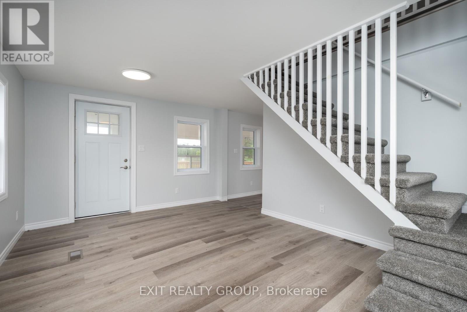 169 East Hungerford Road, Tweed, Ontario  K0K 3J0 - Photo 7 - X12444373