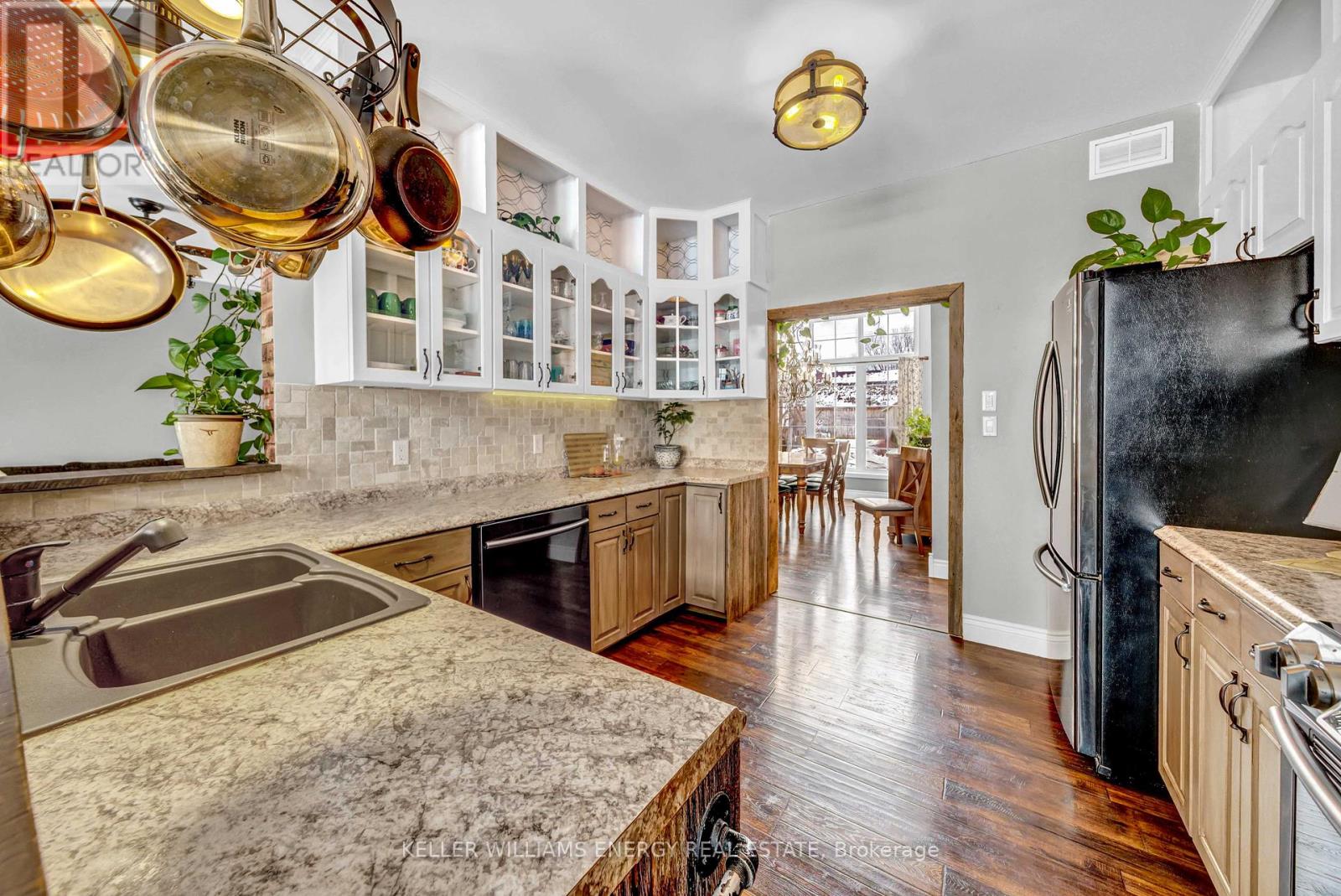 516 Allison Road, Prince Edward County, Ontario  K0K 1W0 - Photo 10 - X12444779
