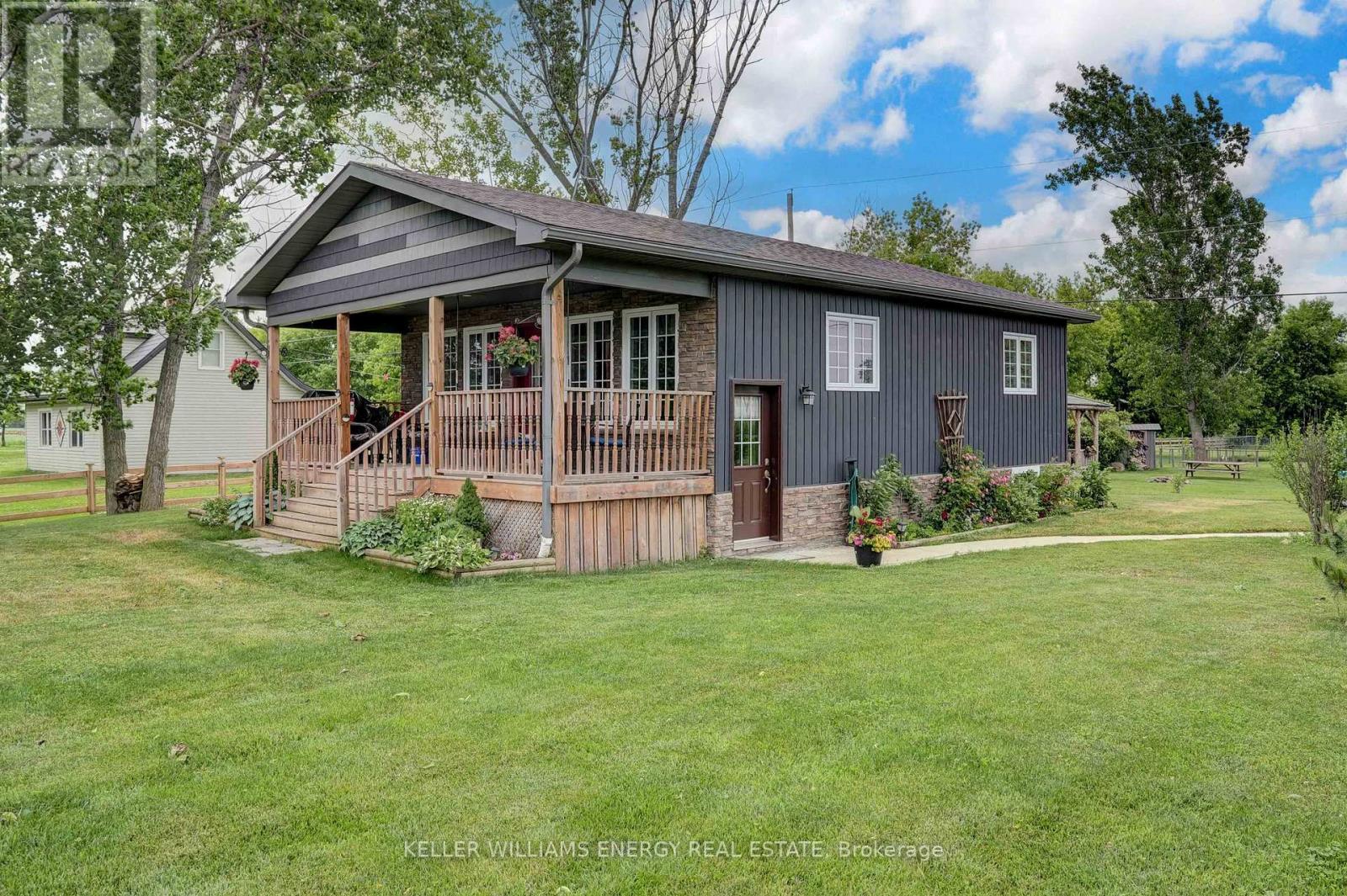 516 Allison Road, Prince Edward County, Ontario  K0K 1W0 - Photo 29 - X12444779