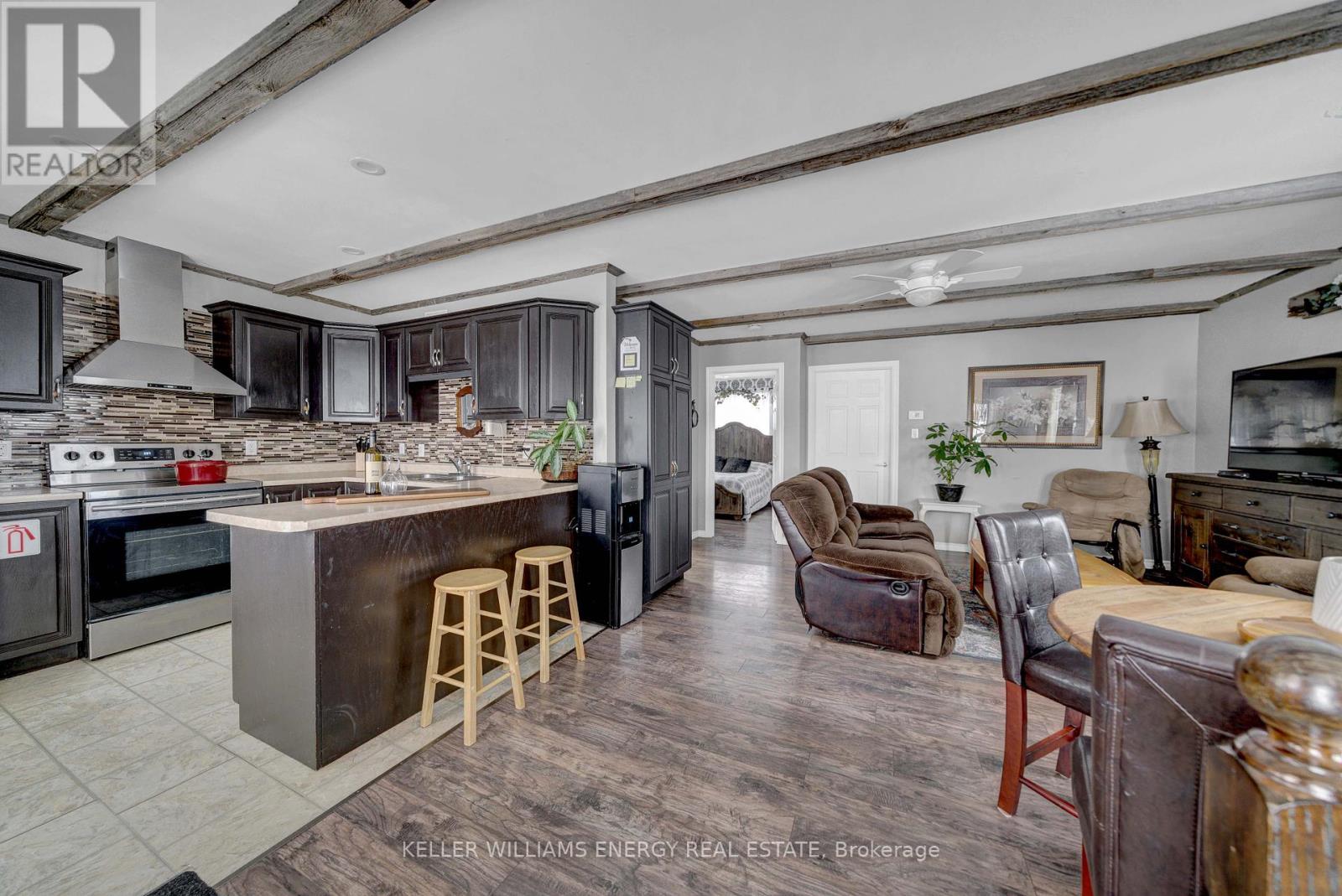 516 Allison Road, Prince Edward County, Ontario  K0K 1W0 - Photo 31 - X12444779