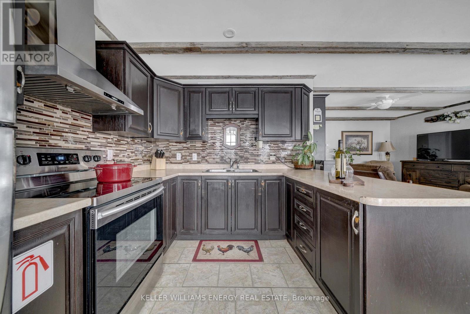 516 Allison Road, Prince Edward County, Ontario  K0K 1W0 - Photo 33 - X12444779
