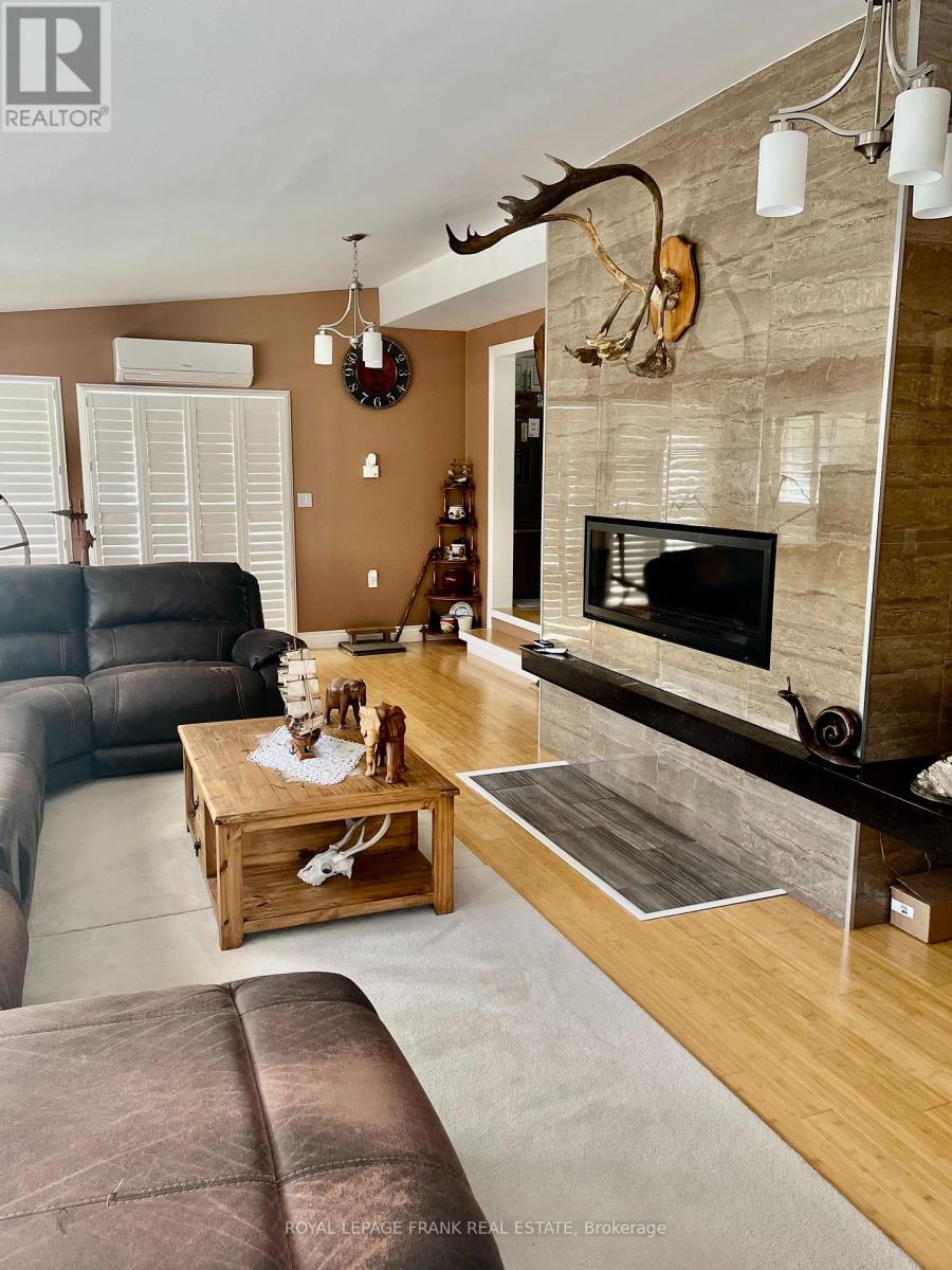 15359 Little Lake Road, Brighton, Ontario  K0K 1H0 - Photo 15 - X12445192