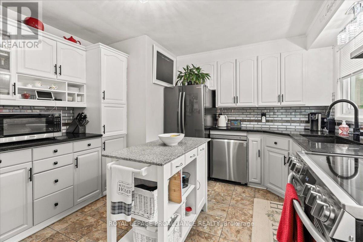 23 ALFRED DRIVE, Belleville, Ontario