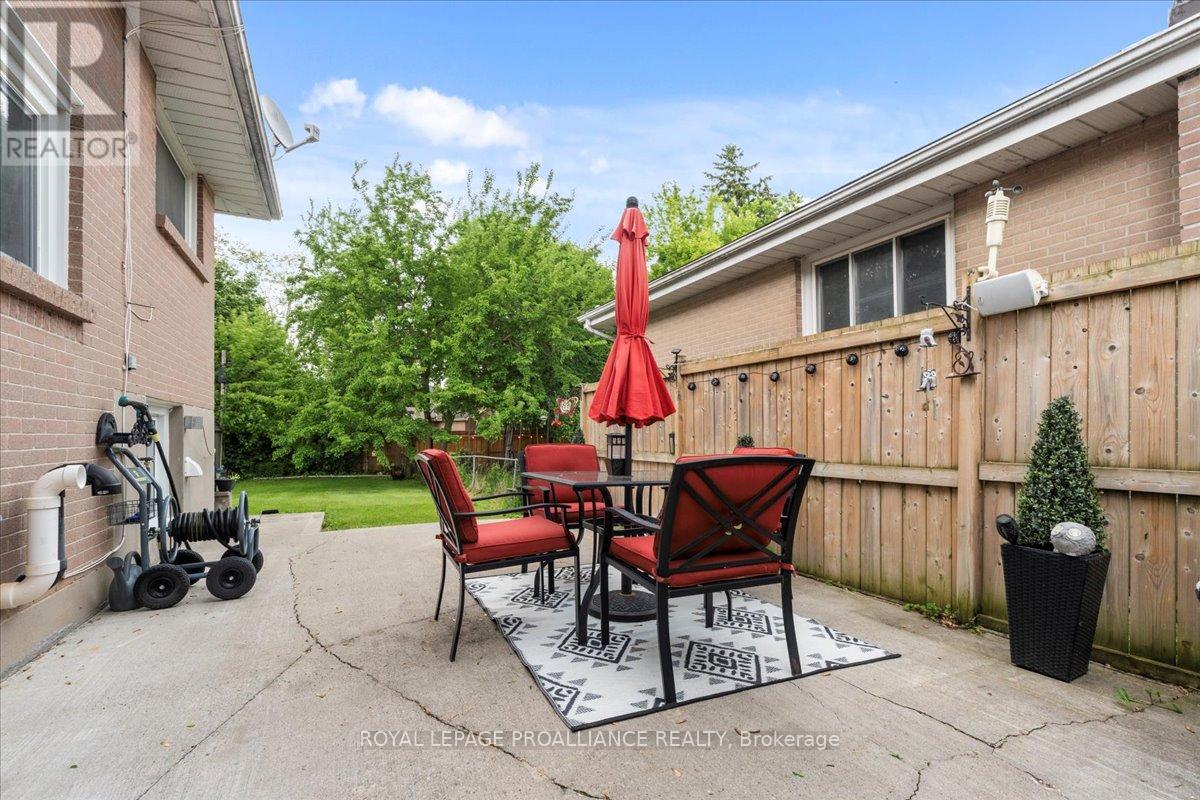 23 Alfred Drive, Belleville, Ontario  K8N 4M6 - Photo 23 - X12445691