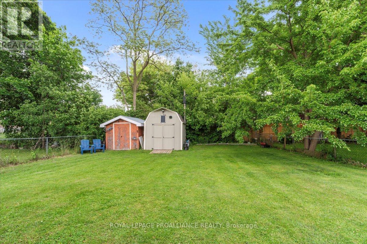23 Alfred Drive, Belleville, Ontario  K8N 4M6 - Photo 27 - X12445691