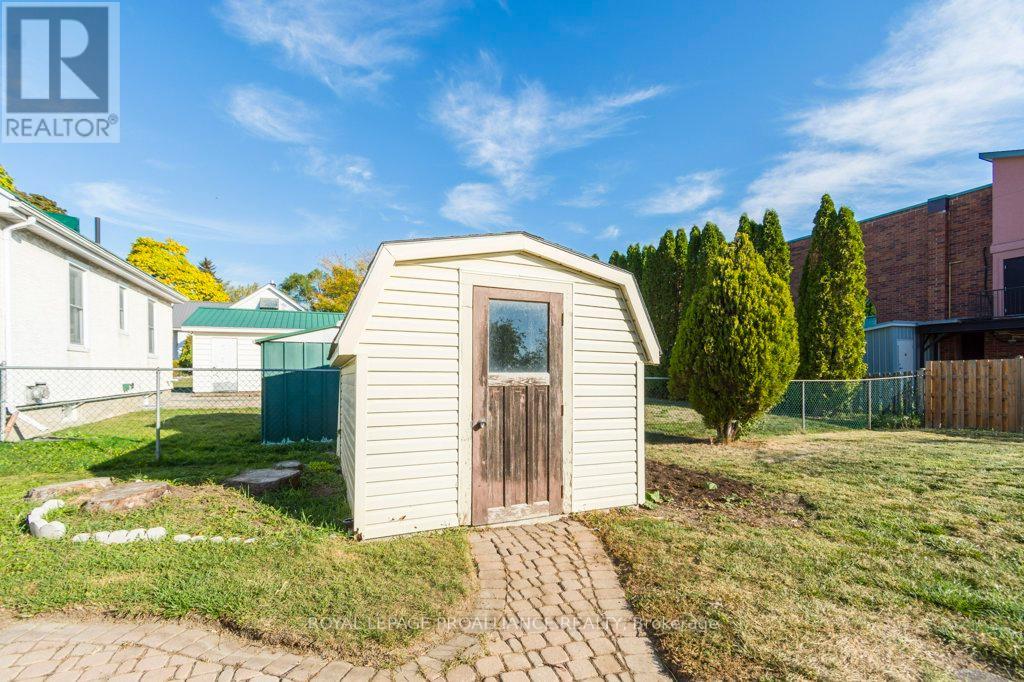 18 Holmes Road, Belleville, Ontario  K8P 4G6 - Photo 28 - X12446837