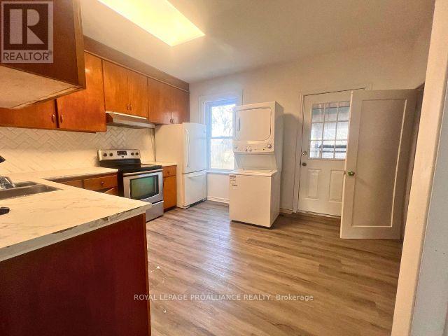 199 Lingham Street, Belleville, Ontario  K8N 3T5 - Photo 6 - X12447278