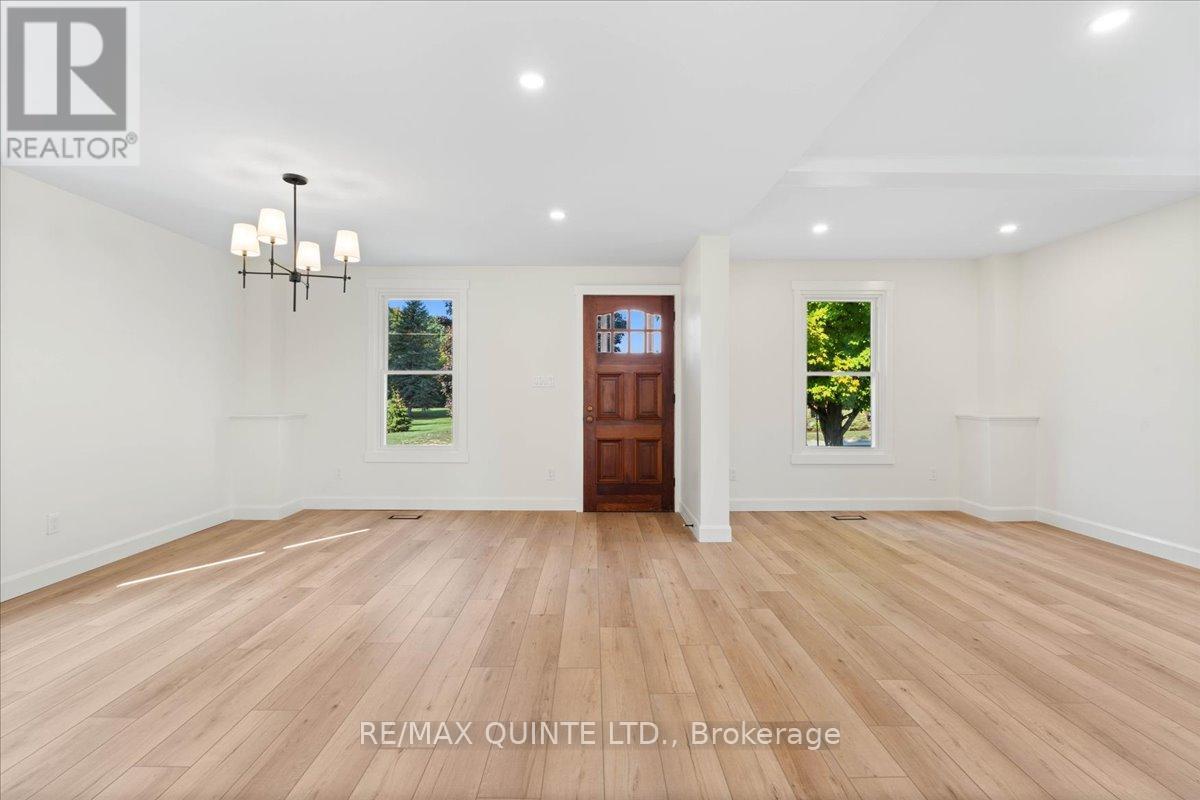 1501 County Road 12 Road, Prince Edward County, Ontario  K0K 2T0 - Photo 18 - X12447336