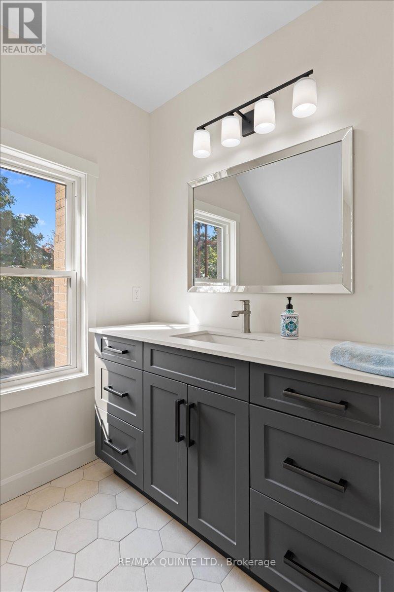 1501 County Road 12 Road, Prince Edward County, Ontario  K0K 2T0 - Photo 34 - X12447336