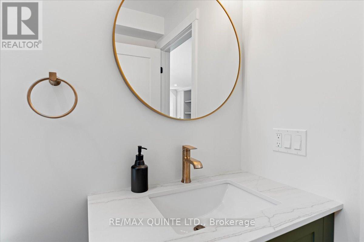 1501 County Road 12 Road, Prince Edward County, Ontario  K0K 2T0 - Photo 37 - X12447336