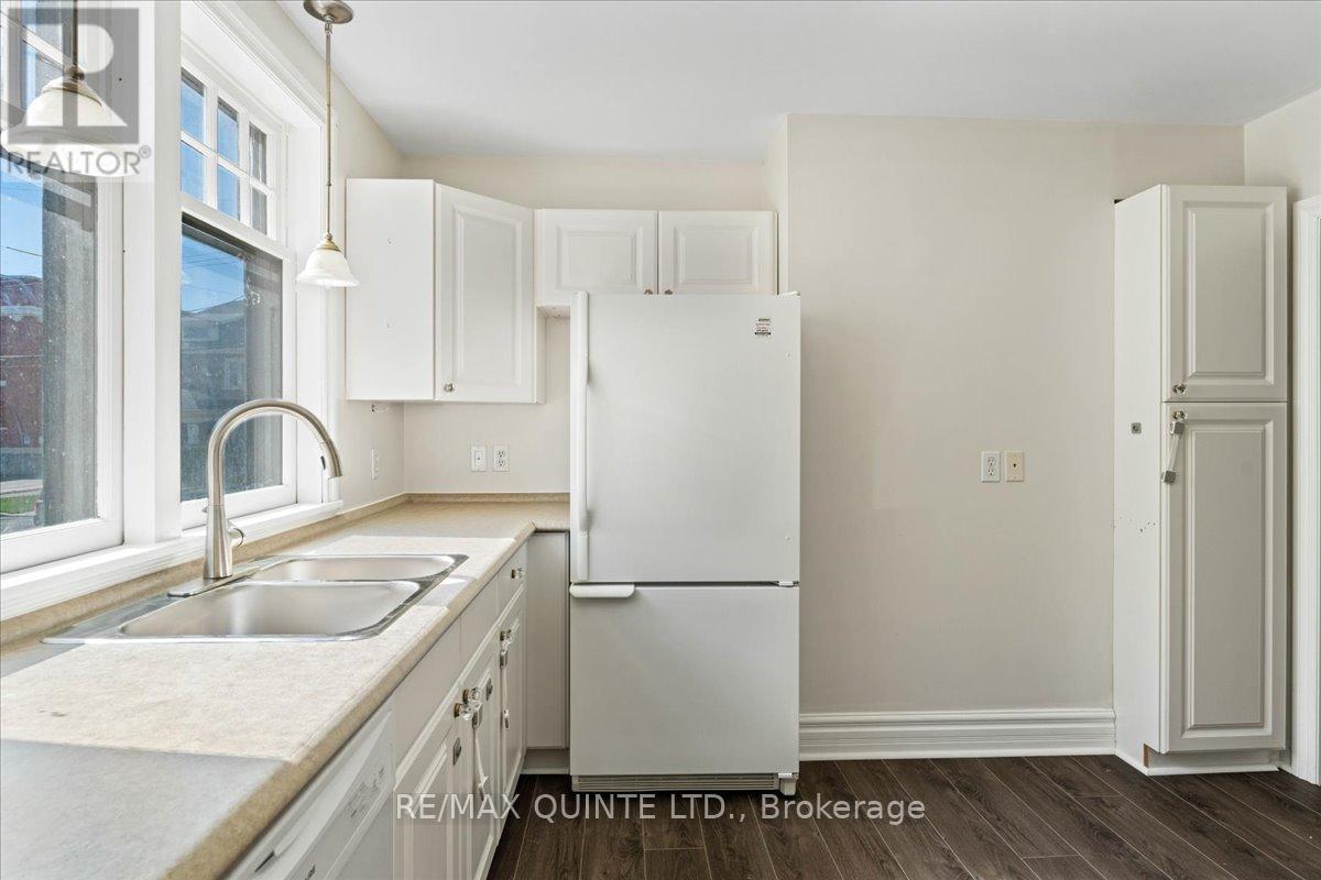 159 Ann Street, Belleville, Ontario  K8N 3L2 - Photo 15 - X12447500
