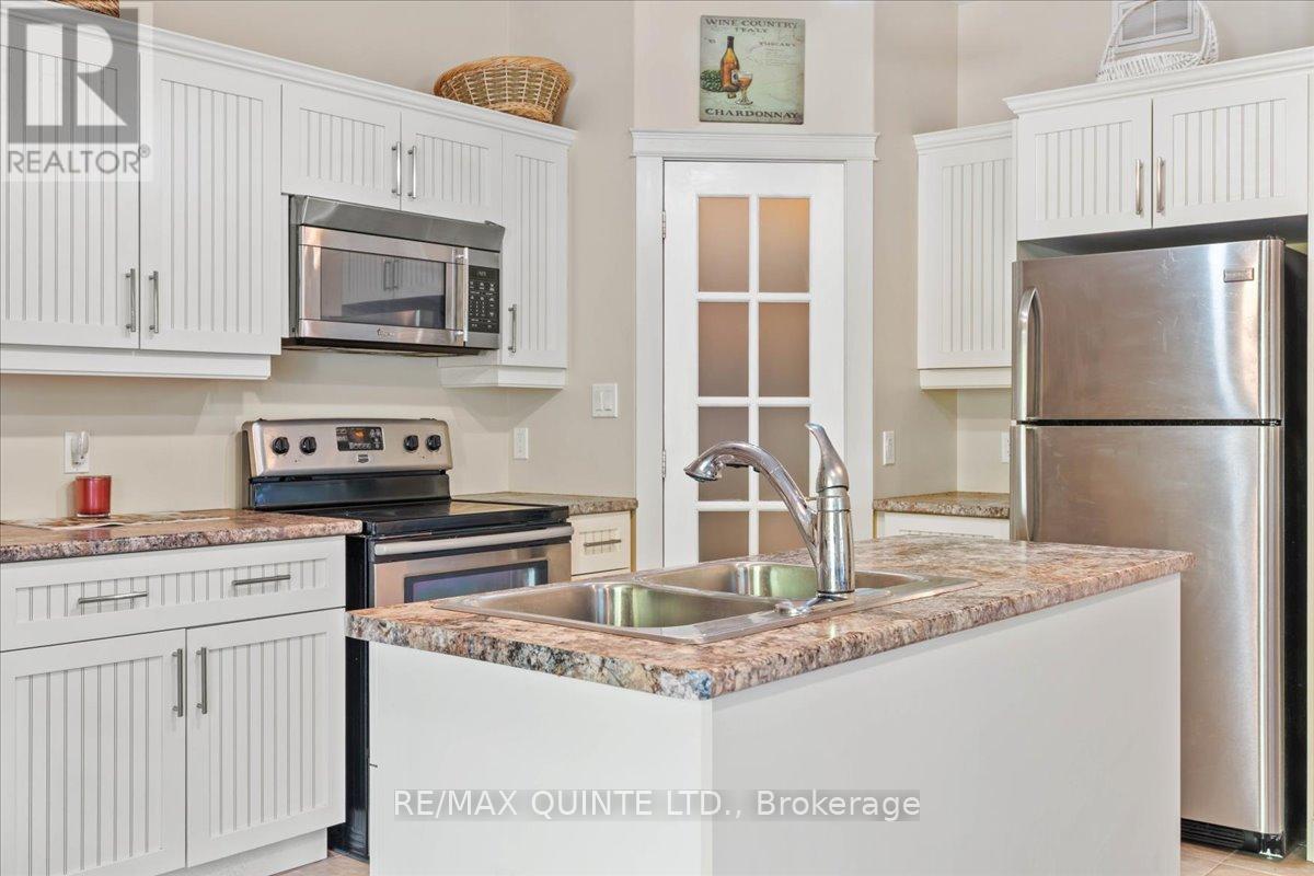 23 - 1 Rosemary Court, Prince Edward County, Ontario  K0K 2T0 - Photo 13 - X12449029