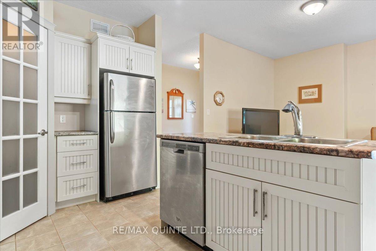 23 - 1 Rosemary Court, Prince Edward County, Ontario  K0K 2T0 - Photo 17 - X12449029