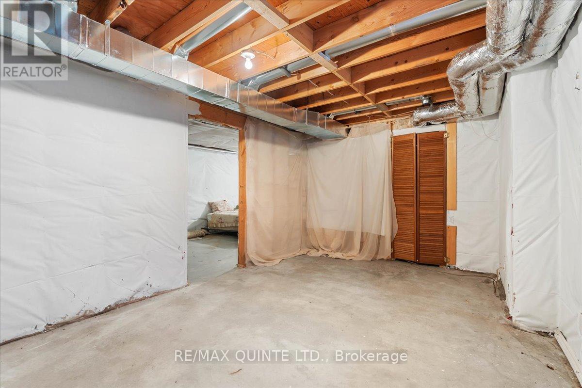 23 - 1 Rosemary Court, Prince Edward County, Ontario  K0K 2T0 - Photo 32 - X12449029