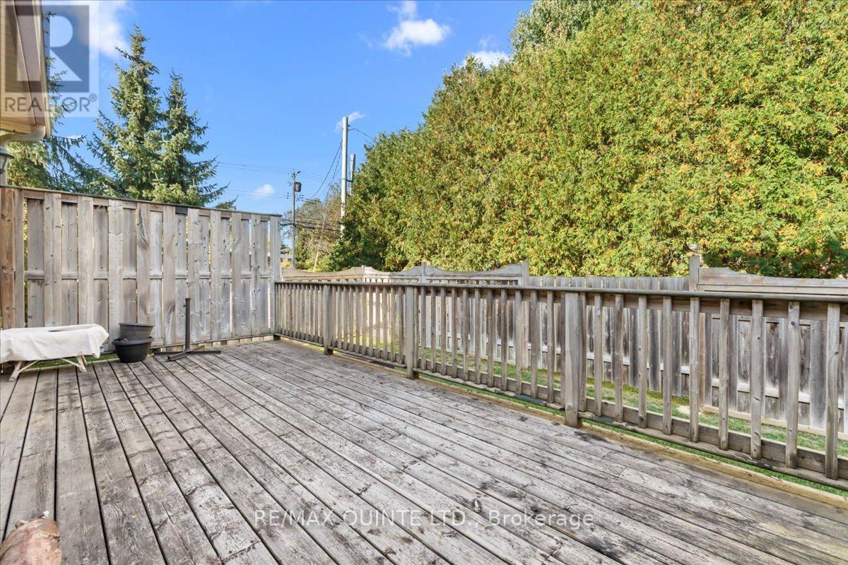 23 - 1 Rosemary Court, Prince Edward County, Ontario  K0K 2T0 - Photo 38 - X12449029