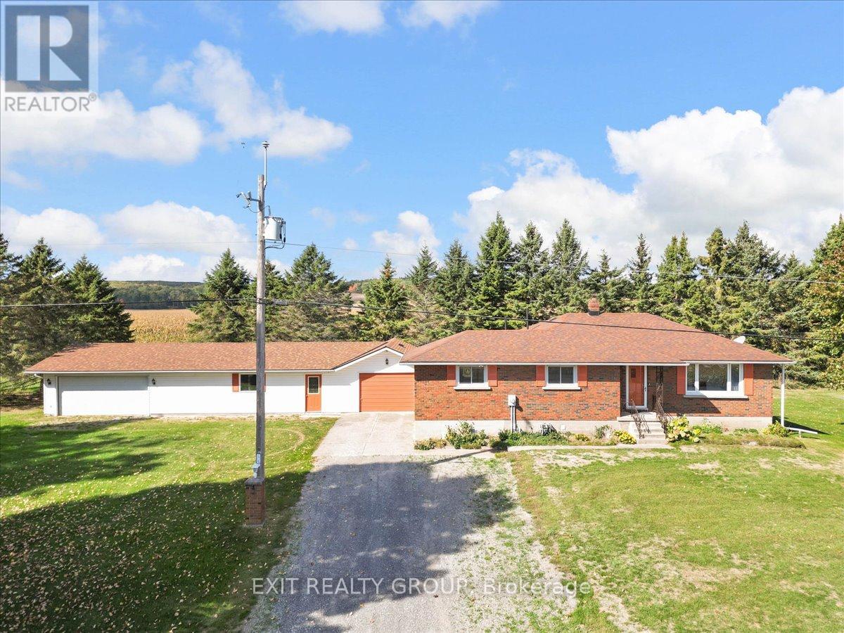 654 FISH AND GAME CLUB ROAD, Quinte West, Ontario