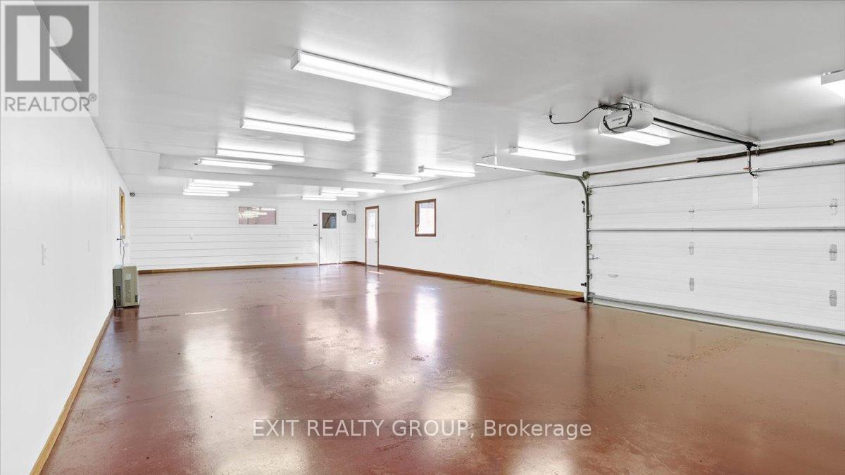 654 Fish And Game Club Road, Quinte West, Ontario  K0K 2C0 - Photo 2 - X12451844