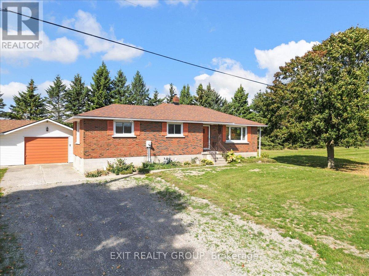 654 Fish And Game Club Road, Quinte West, Ontario  K0K 2C0 - Photo 38 - X12451844