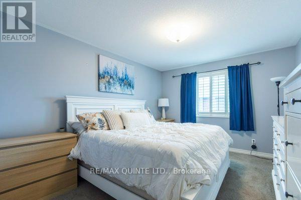 33 Chinook Street, Belleville, Ontario  K8P 0C6 - Photo 20 - X12452495