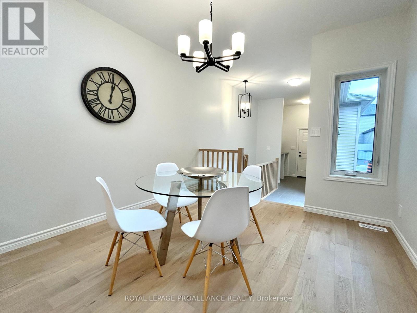 33 Athabaska Drive, Belleville, Ontario  K8N 0T1 - Photo 15 - X12452502