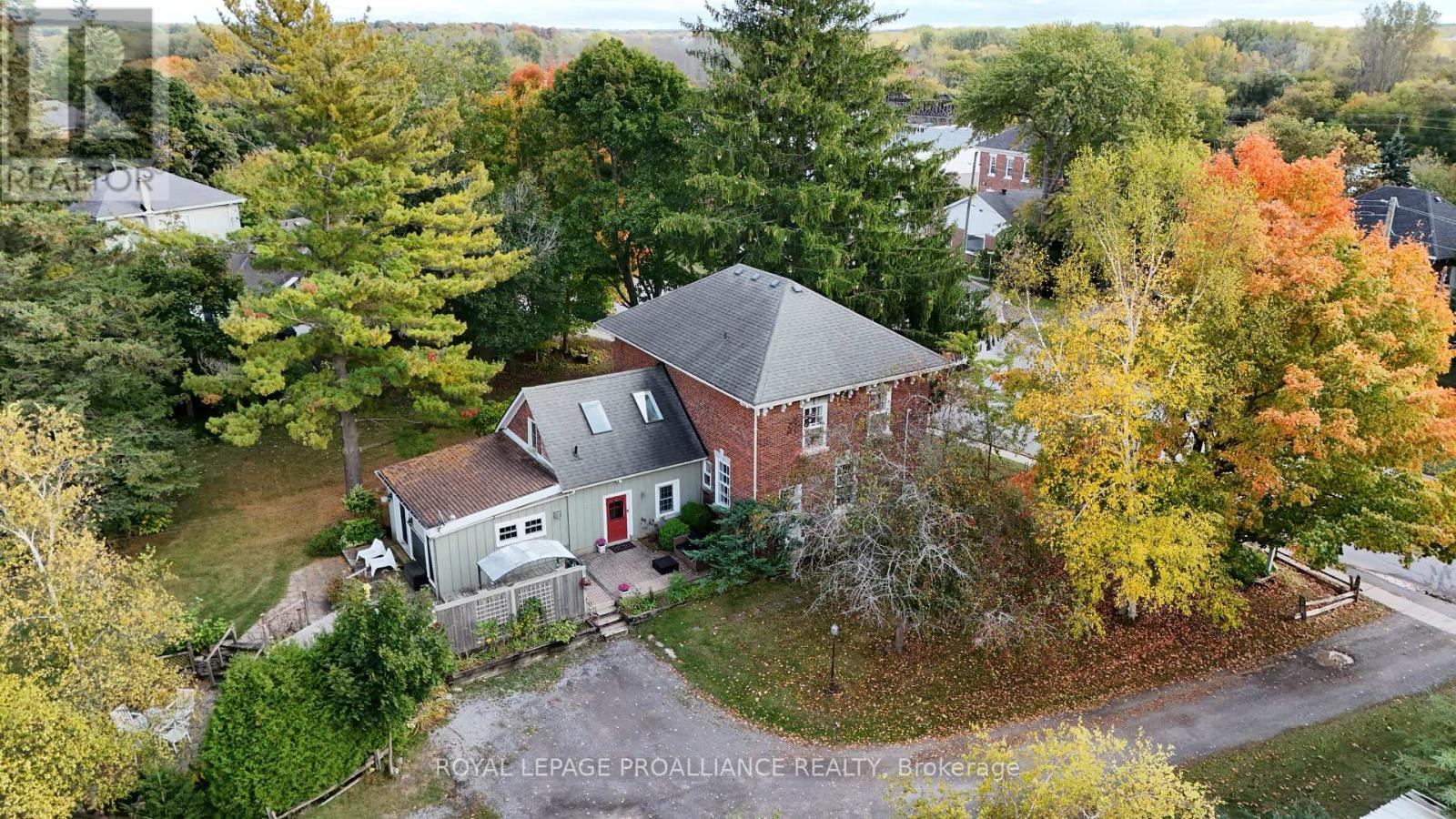 374 Bloomfield Main Street, Prince Edward County, Ontario  K0K 1G0 - Photo 2 - X12454834